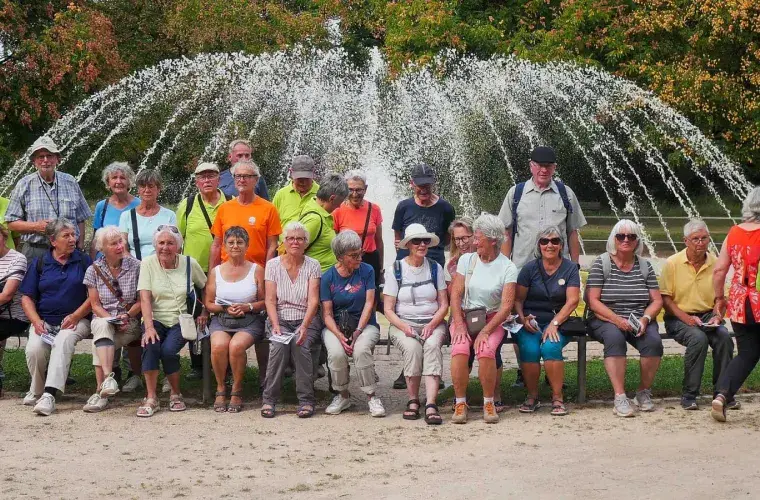 Marcher ensemble Rando65